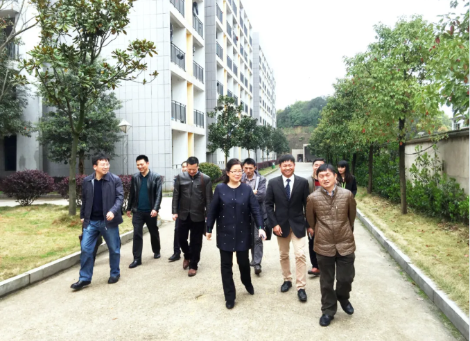 民办中职长沙华中涉外职业高中2025年招生简章